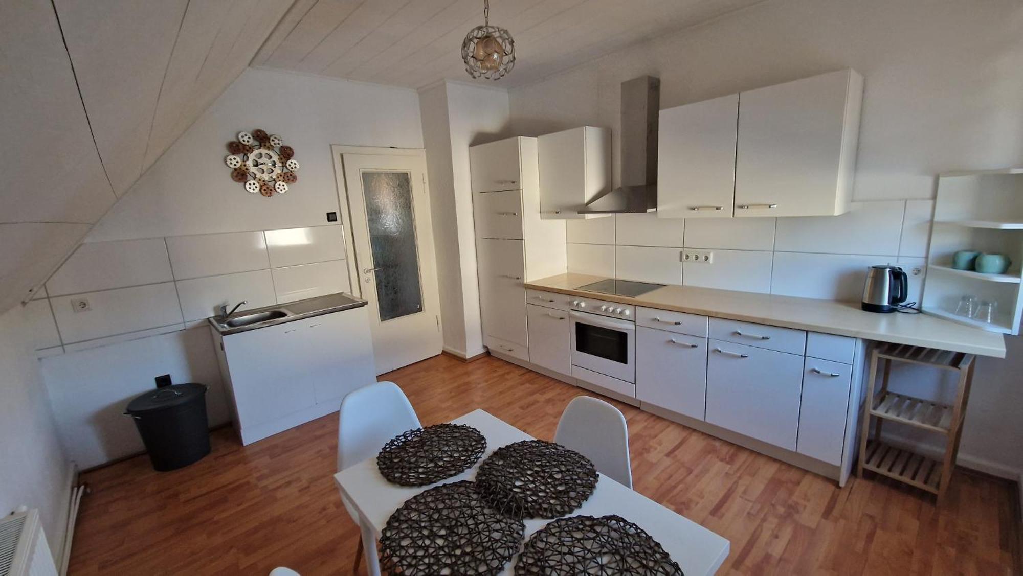 Canim Appartement Дуйсбург Экстерьер фото